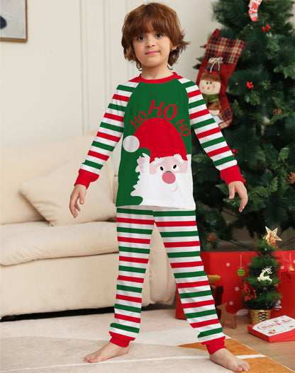 Superbes pyjamas de Noël pour toute la famille: Bébé, enfants, papa, maman et le chien